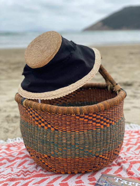 Bucket Travel Sun Hat in Black and Straw Braid