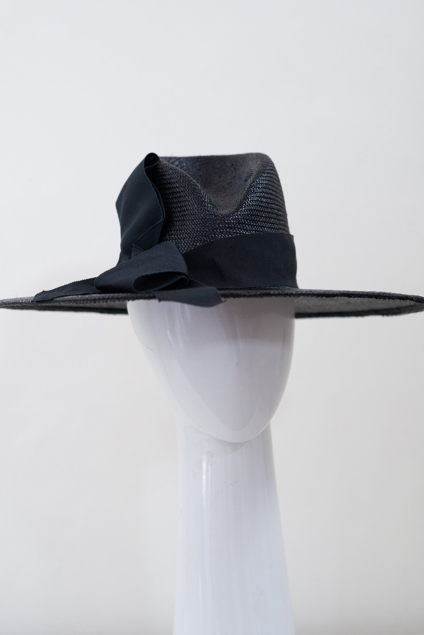 Statement Black Fedora