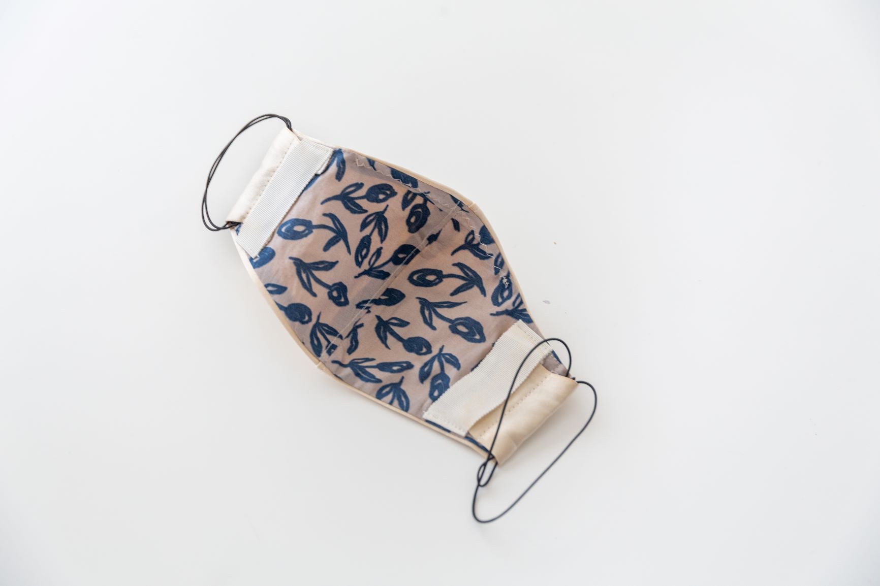 silk face mask, inside fine cotton layer