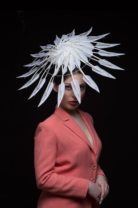 Striking White Feather  Hat