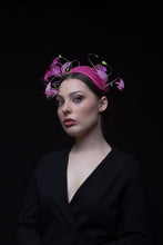 Load image into Gallery viewer, Swirling Feather Headband in Pink