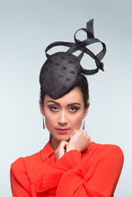 Load image into Gallery viewer, Black Beret with Floating Bow