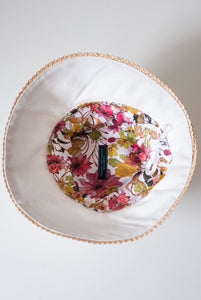 Bucket Travel Sun Hat in White and Straw Braid