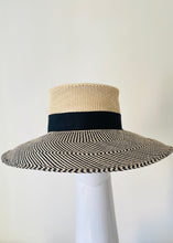 Load image into Gallery viewer, Cream and Black Wide Brim Panama Sunhat