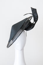 Load image into Gallery viewer, SOPHIE-Black modern coolie platter with structured veil