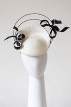 Load image into Gallery viewer, Monochrome Beret with Bows By Felicity Northeast Millinery